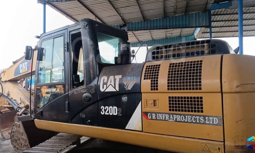 Caterpillar 320D2 Excavator